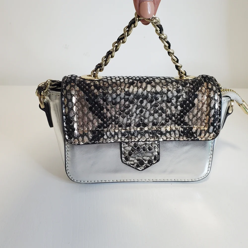 Silver and Black Snakeskin Women's Bag - Picture 10 of 10